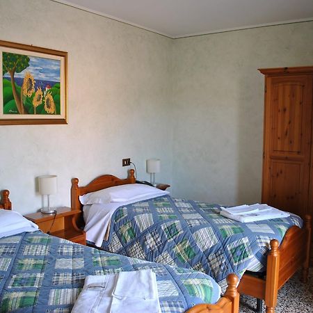 La Lanterna Di Guiglia Hotel Kültér fotó